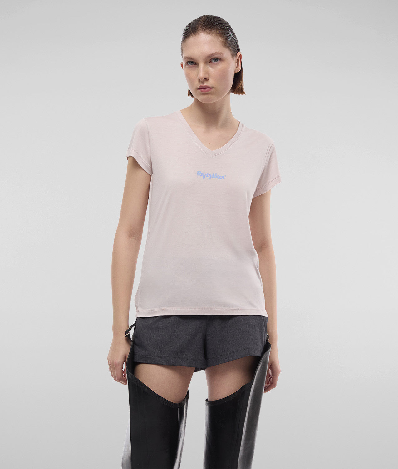 SLEEK T-SHIRT