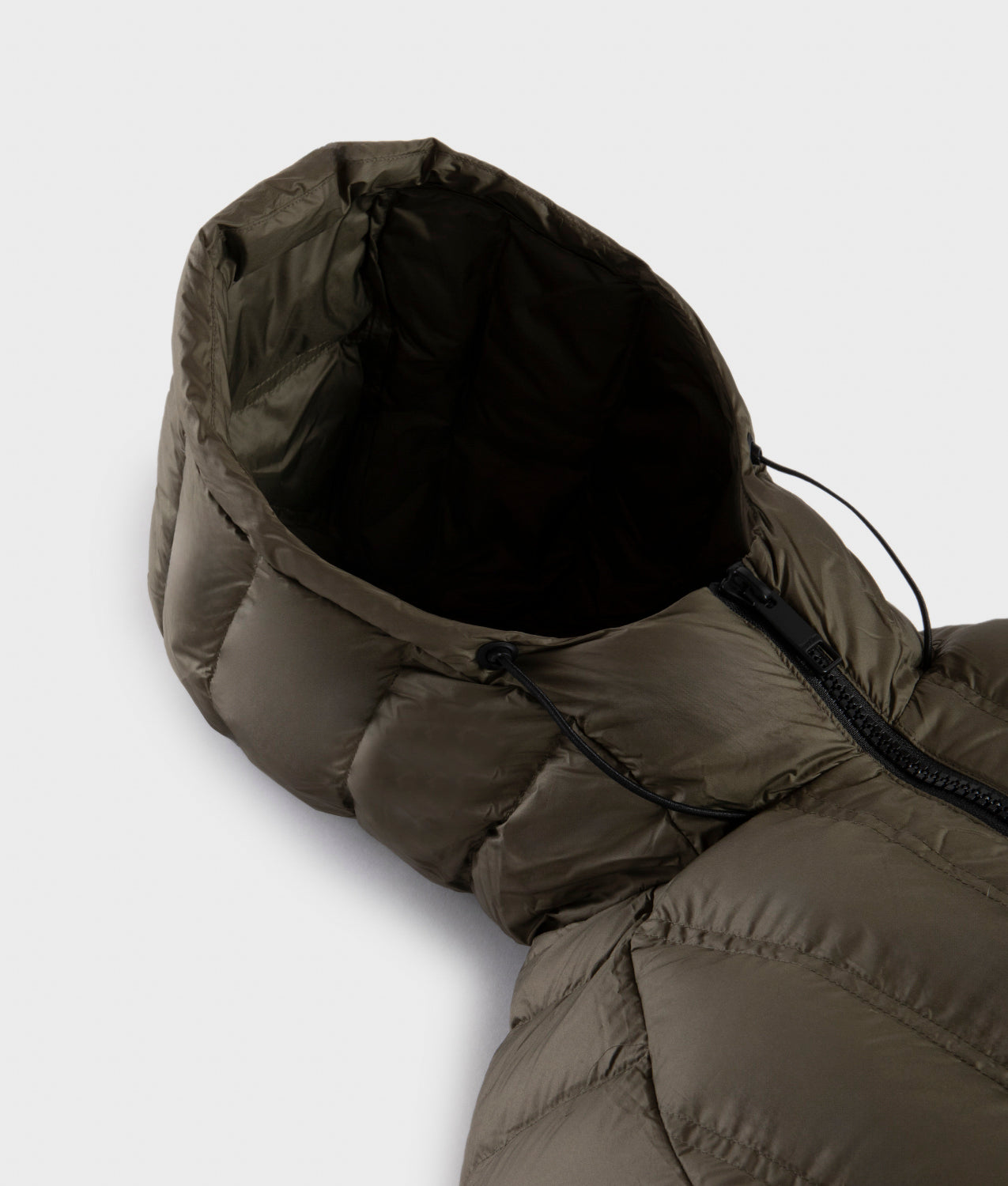 TECH EXPLORER JACKET