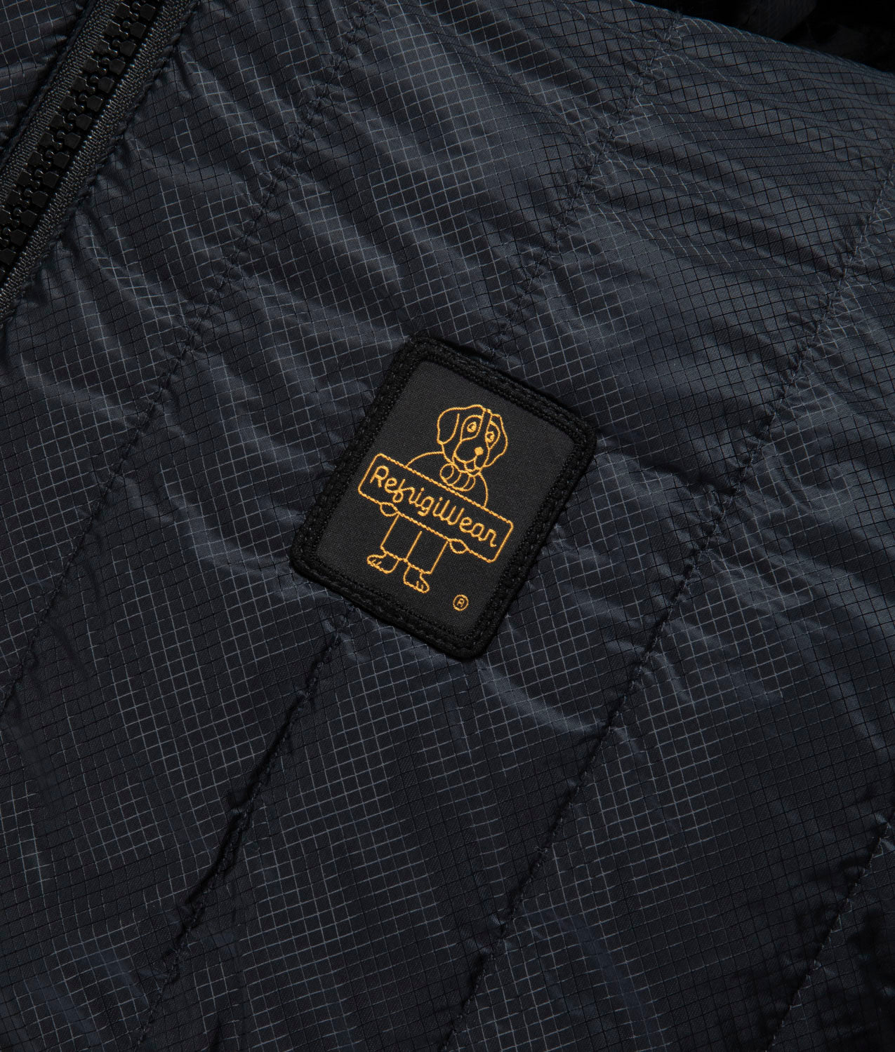 REVERSIBLE FREE JACKET