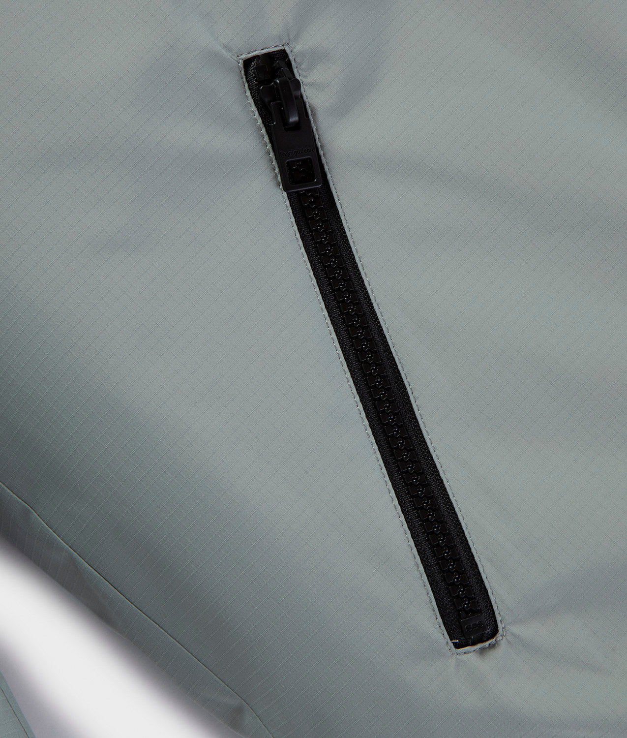 HOOD LIGHT CAPTAIN JACKET