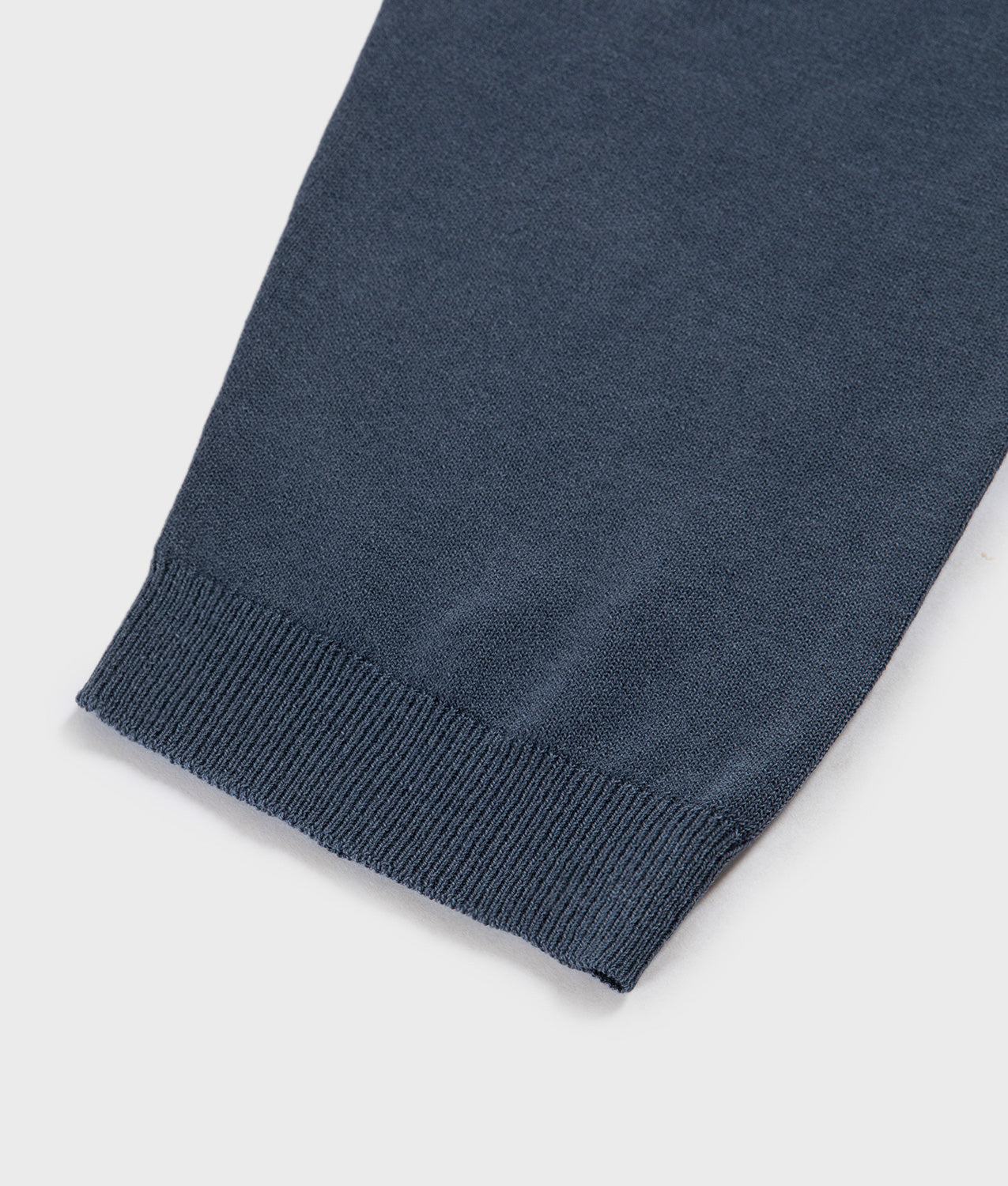 KNITWEAR OMAR SWEATER NAVY BLAZER | RefrigiWear