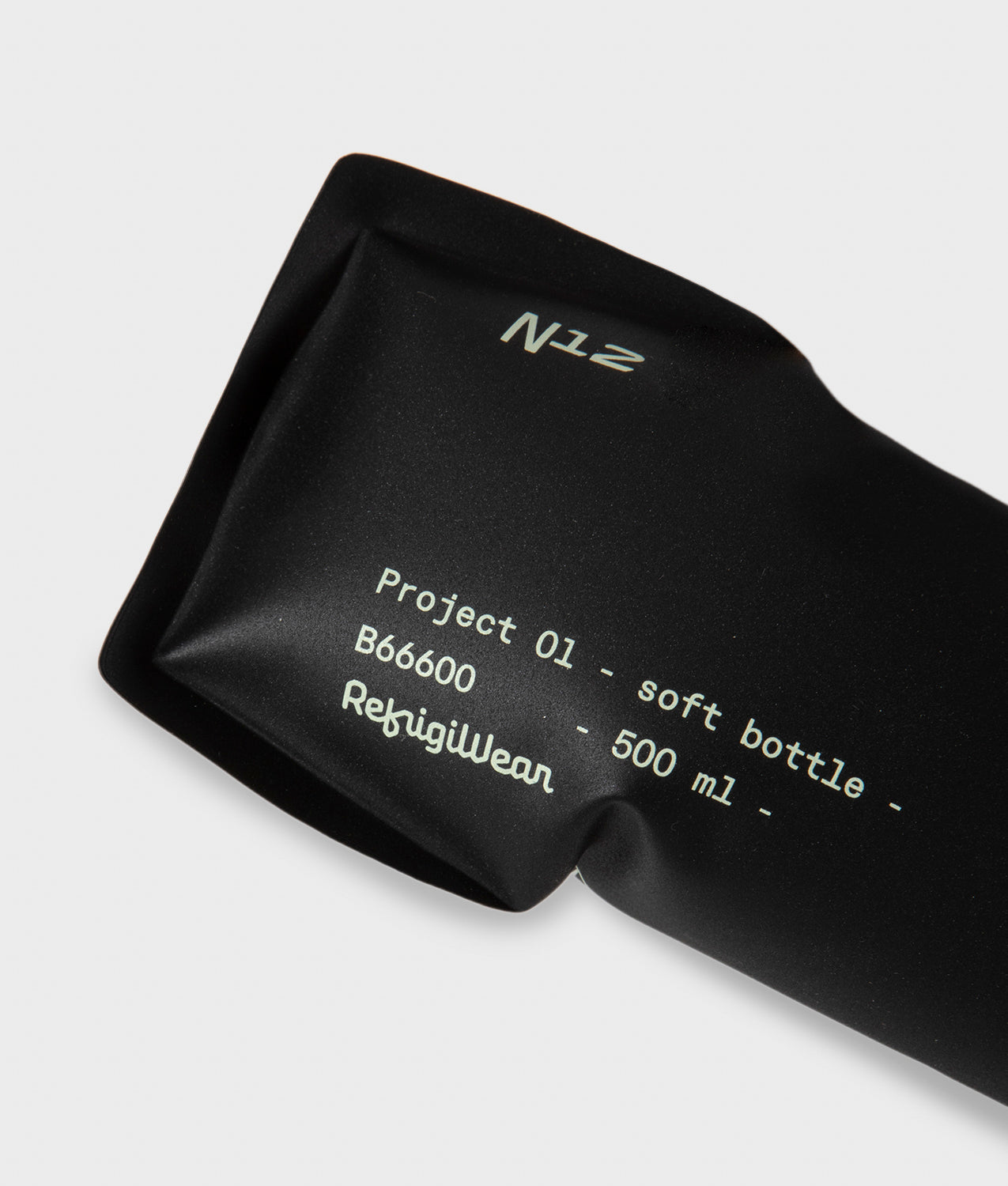 ACCESSORIES SOFT BOTTLE BLACK | RefrigiWear