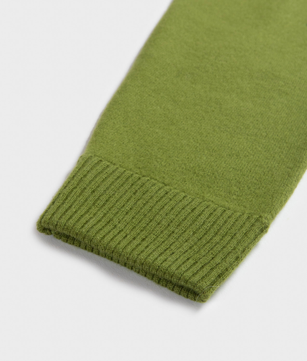 TREK KNITWEAR