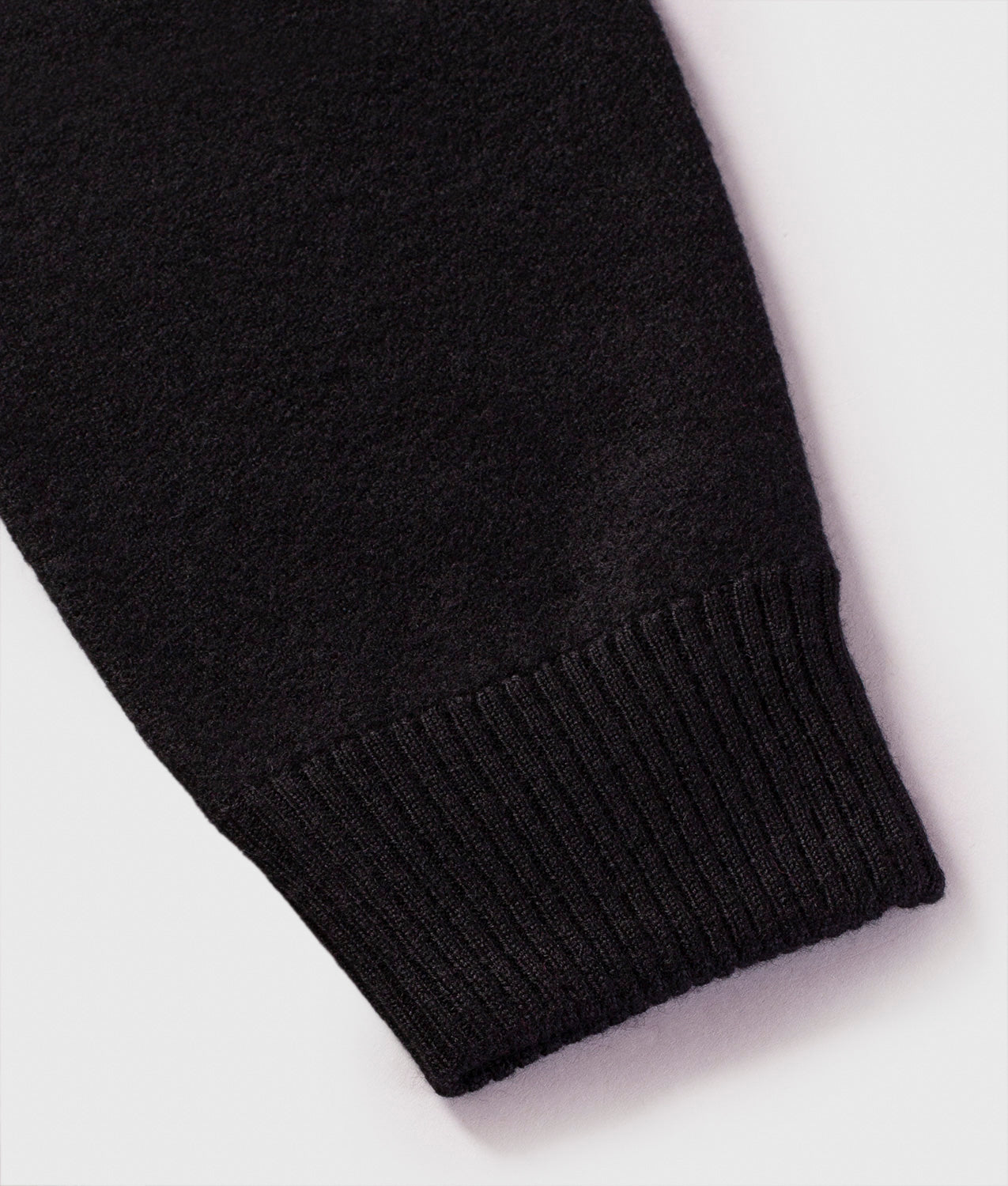 TREK KNITWEAR