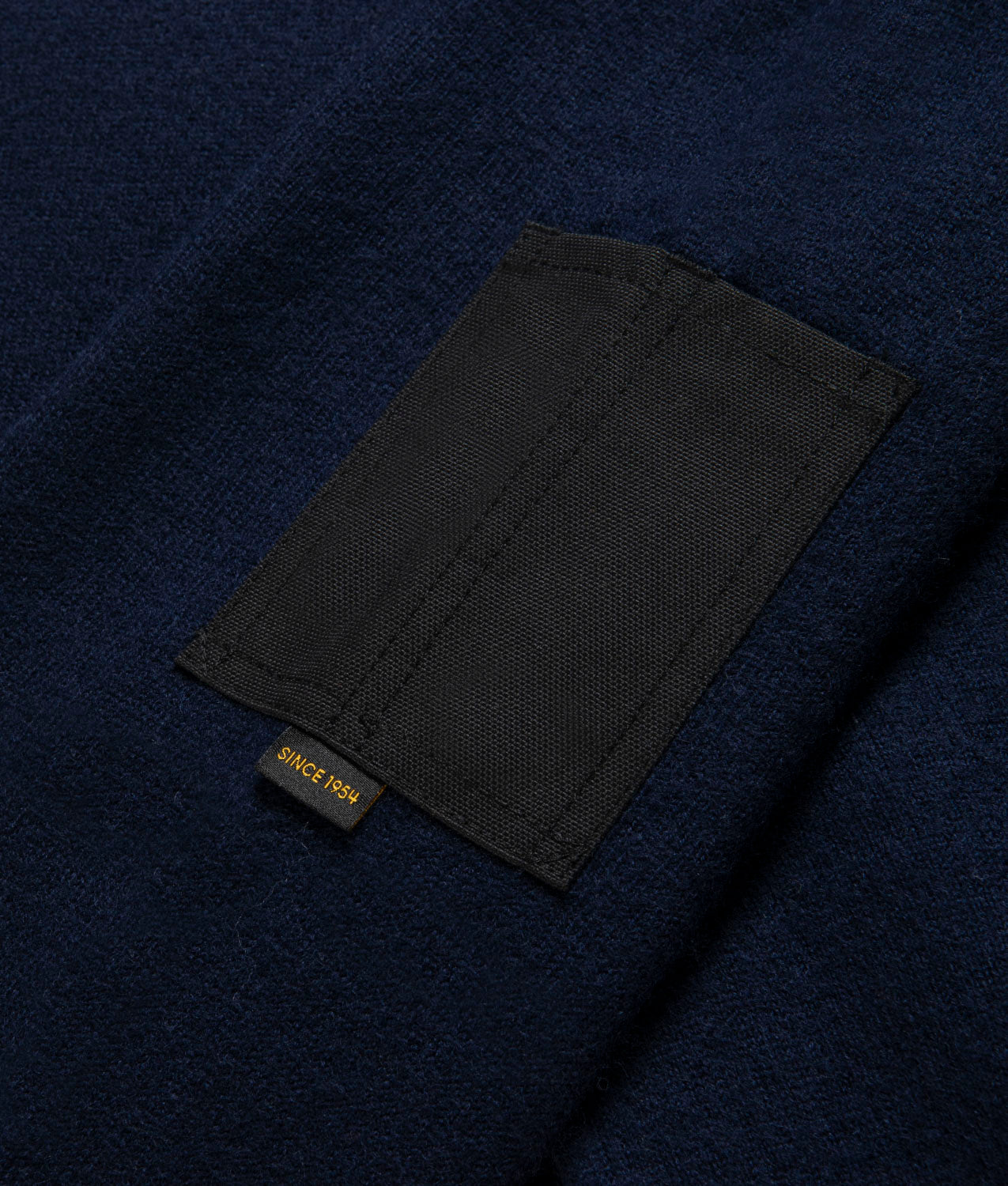 TREK KNITWEAR