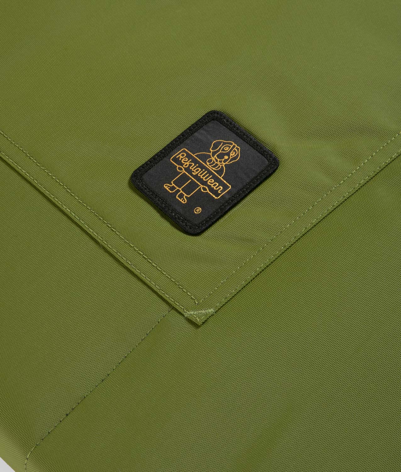 CAMP RUG