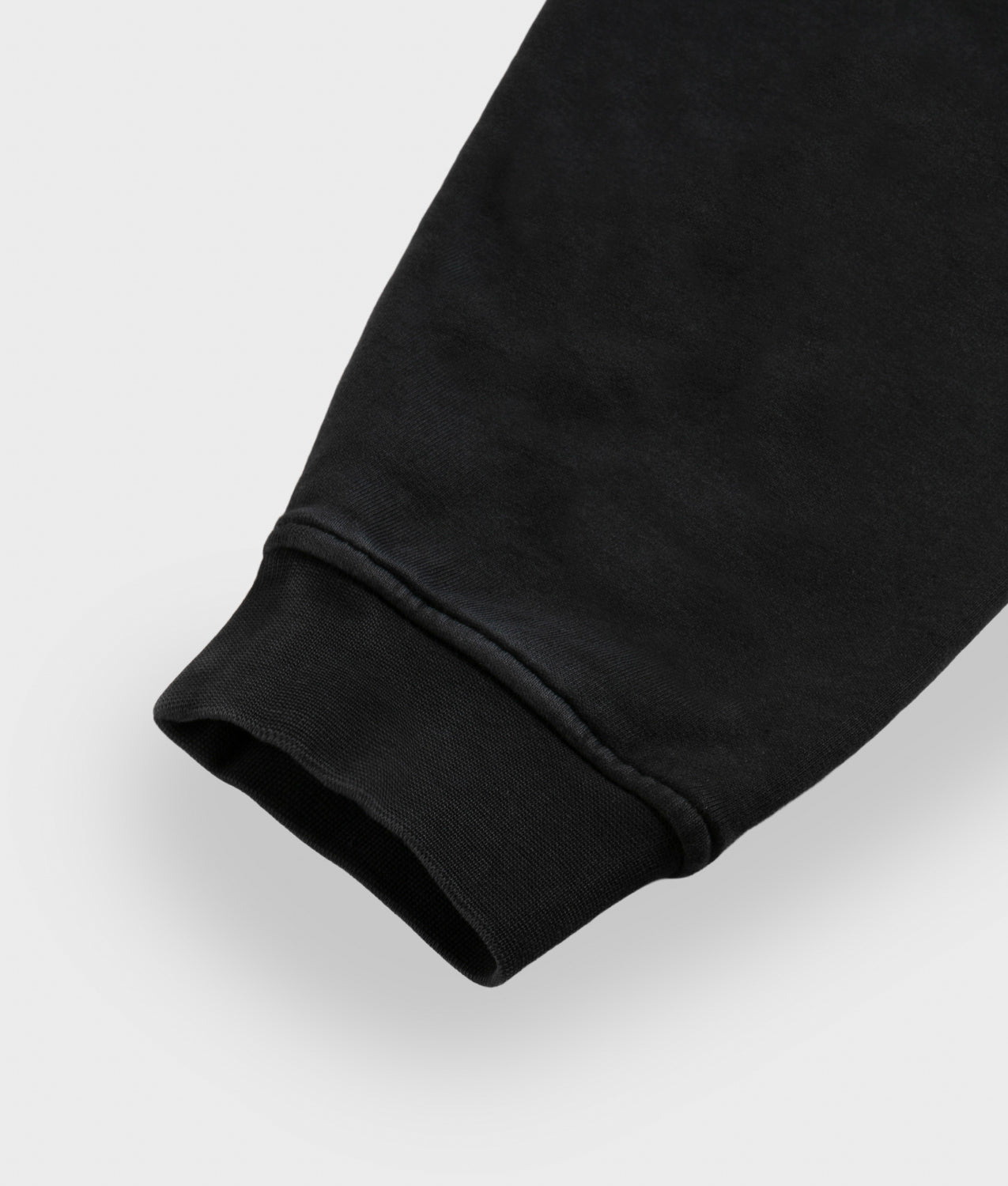 ESCAPE SWEATSHIRT