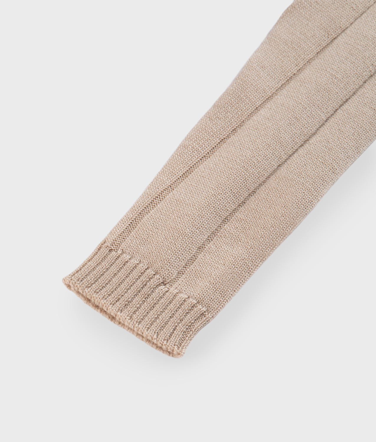 ZELIA KNITWEAR