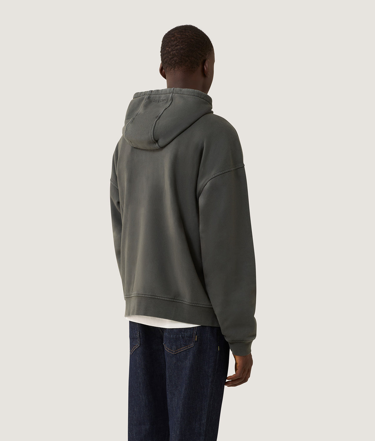 ESCAPE SWEATSHIRT