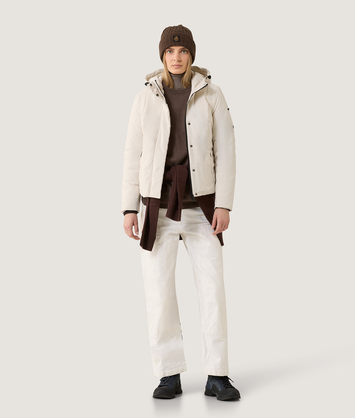 SHORT LADY TECH JACKET TOFU | RefrigiWear