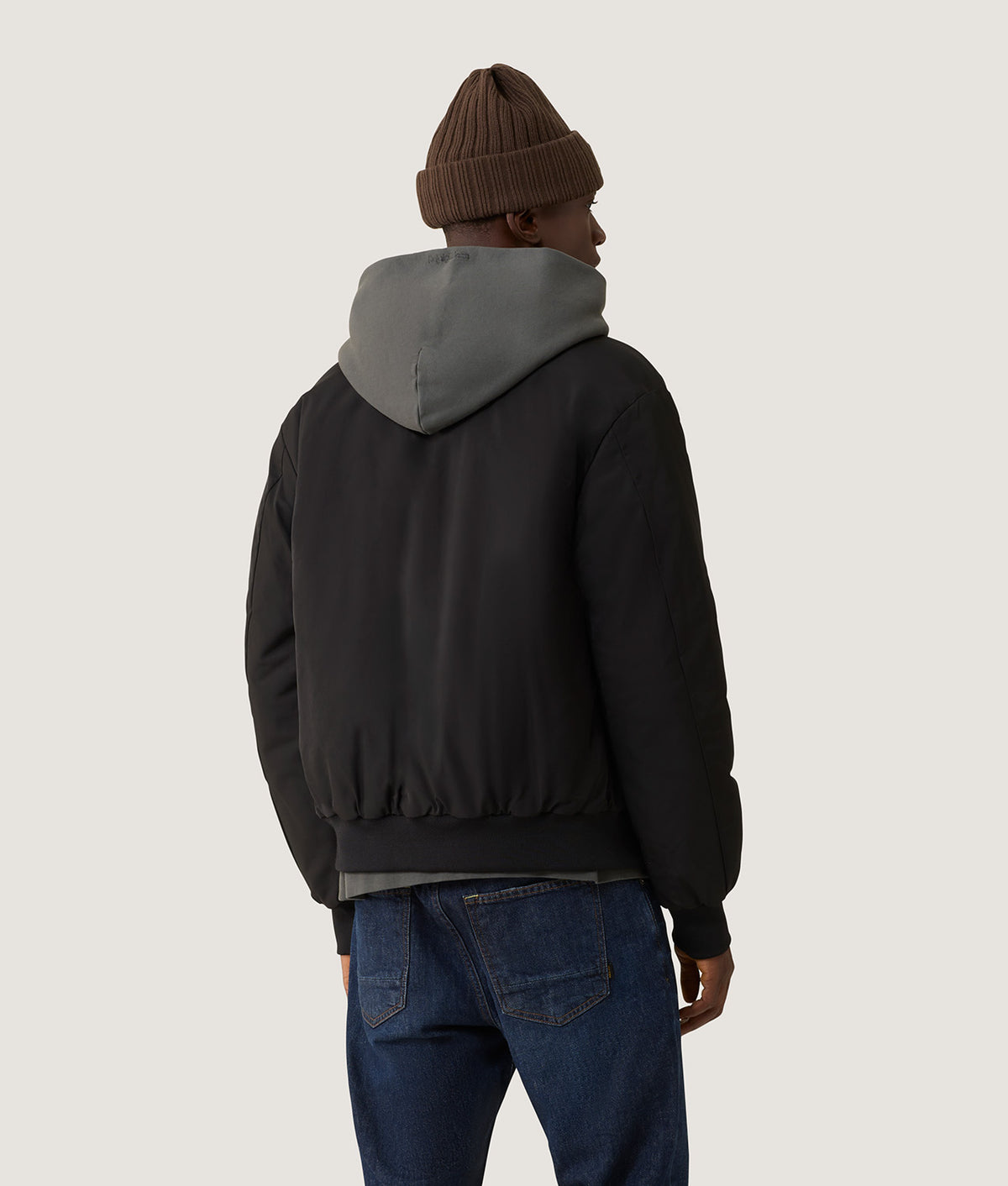 ANDREA BOMBER BLACK | RefrigiWear