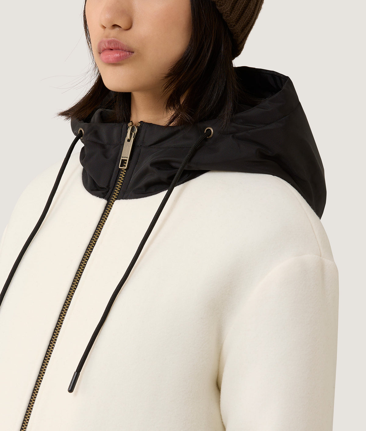 VEGA JACKET