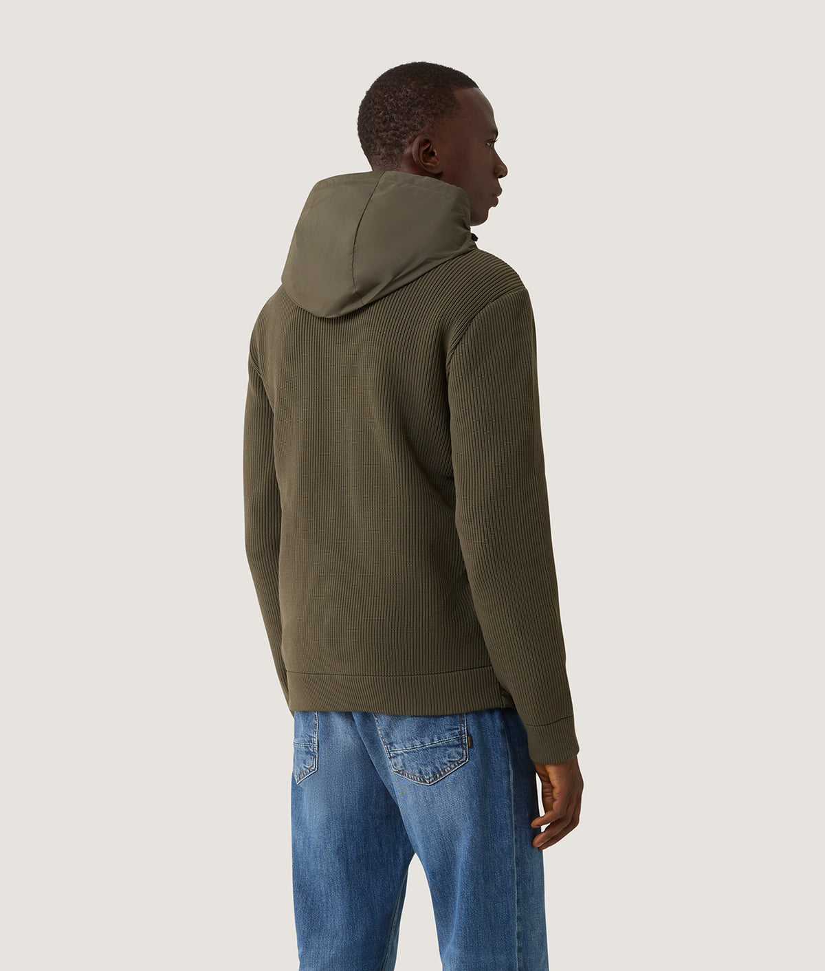 HYBRID HOOD HUNTER