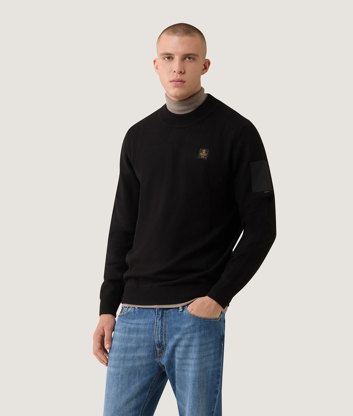 TREK KNITWEAR
