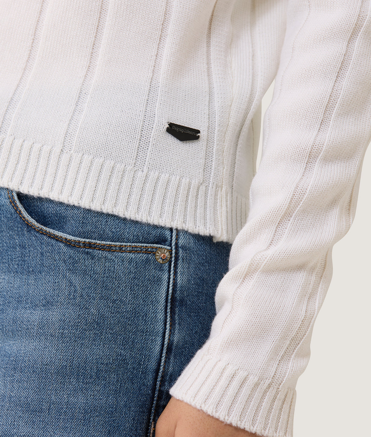 KNITWEAR ZELIA KNITWEAR WHITE | RefrigiWear
