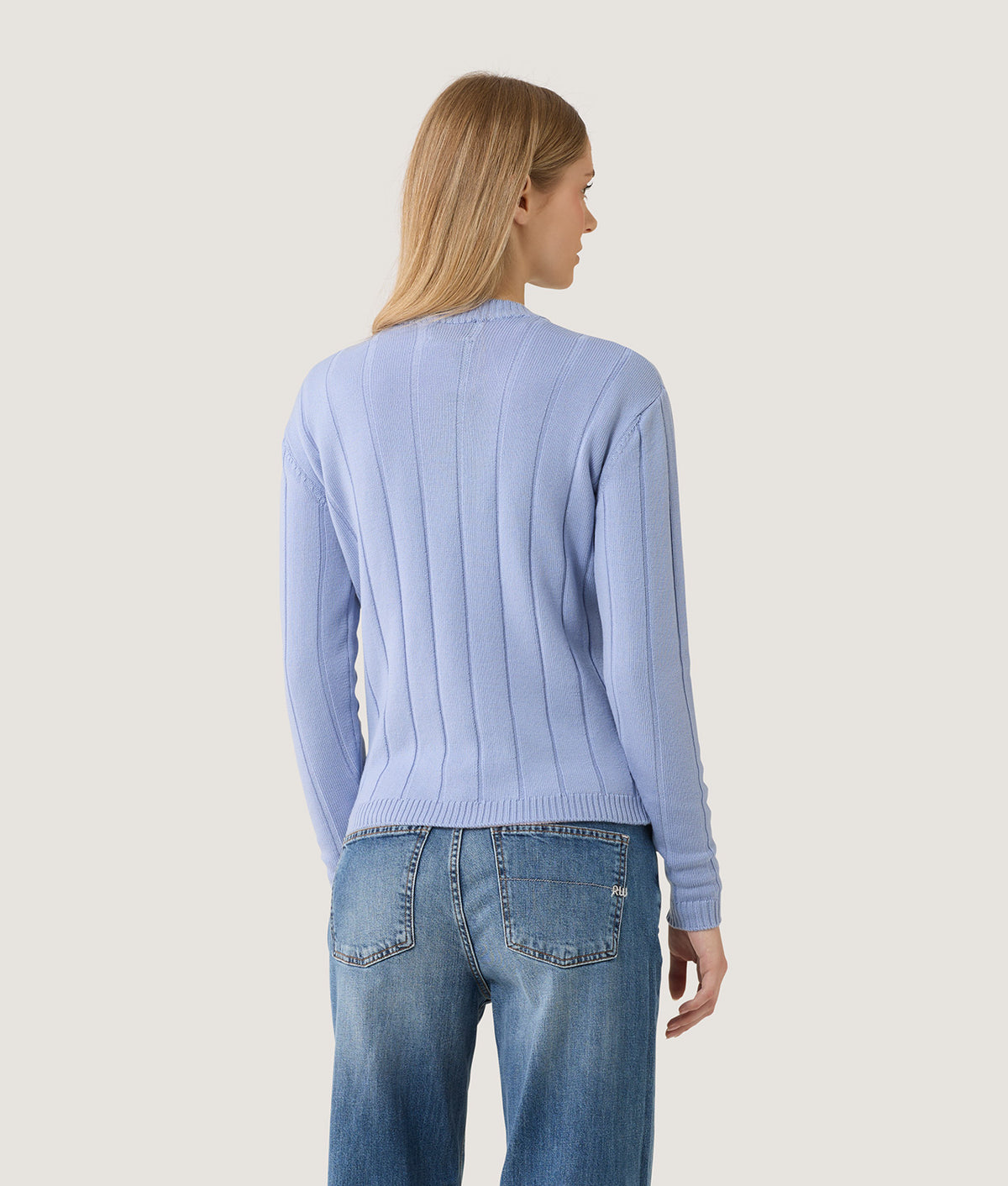 ZELIA KNITWEAR
